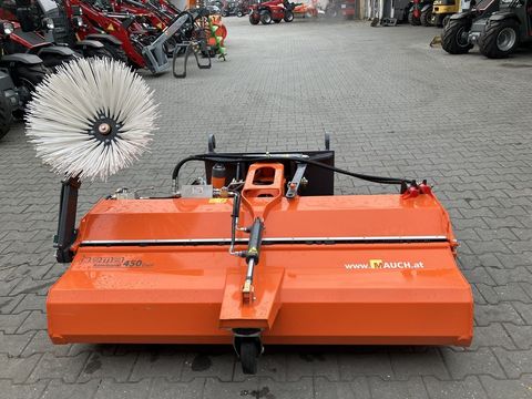 [3379-4670772-0.jpg]