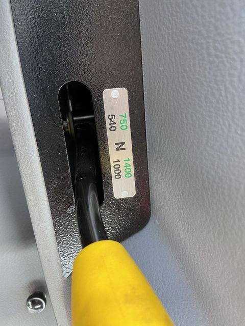 [3379-5494389-24.jpg]