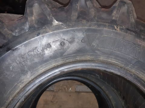 [3379-5500624-4.jpg]