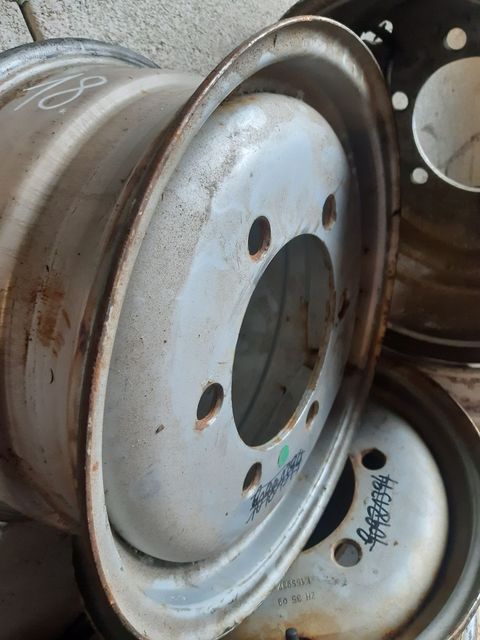 [3379-5500744-4.jpg]