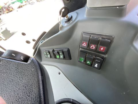 [3379-5529442-16.jpg]