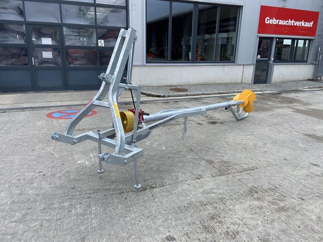 [3379-5597347-0_1.jpg]