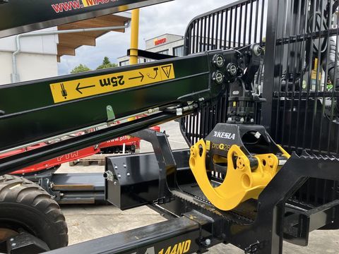 [3379-5721901-1.jpg]