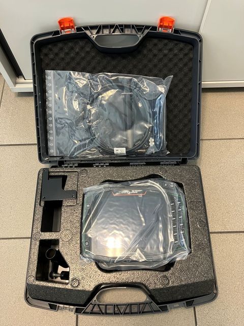 [3379-5993422-1.jpg]