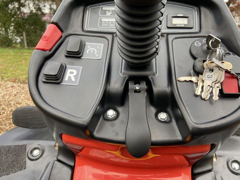 [3379-6299976-22.jpg]