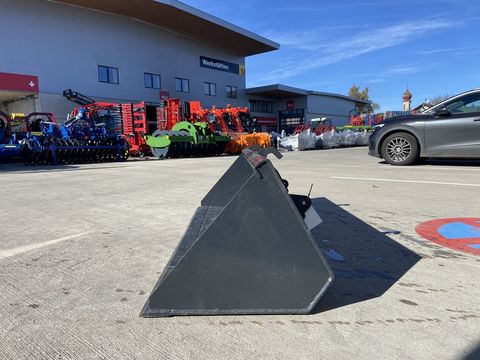 [3379-6386308-5.jpg]