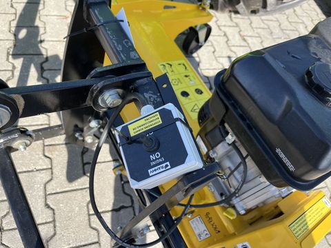 [3379-6395232-8.jpg]