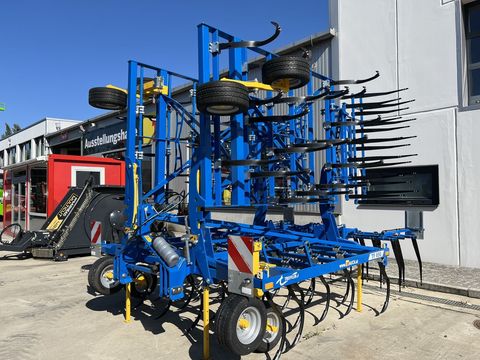 [3379-6403237-2.jpg]