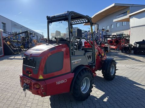 [3379-6406132-9.jpg]