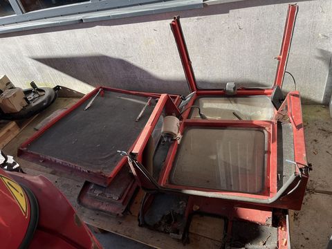 [3379-6406156-8.jpg]