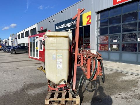 [3379-6406386-5.jpg]