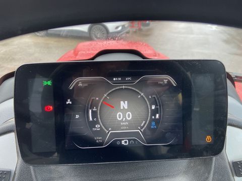 [3379-6433391-11.jpg]