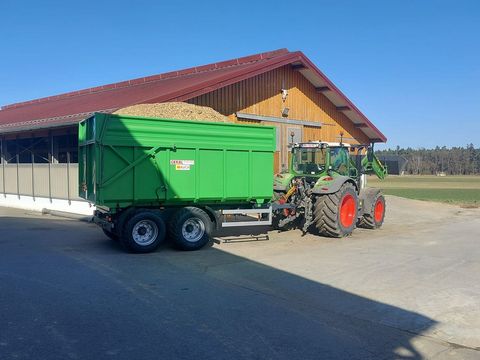 [3379-6474354-1.jpg]