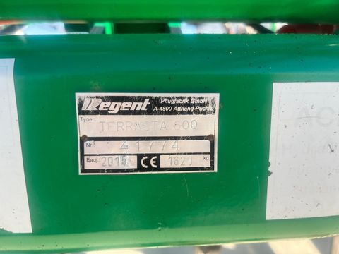 [3379-6478301-7.jpg]