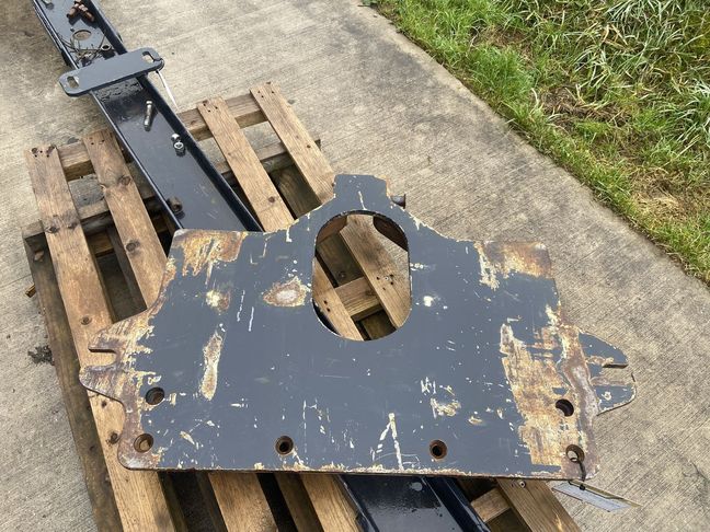 [3379-6525921-0_1.jpg]