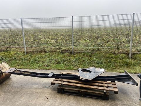 [3379-6525921-1.jpg]