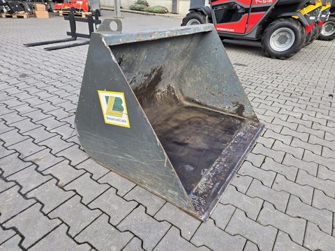 [3379-6538368-8.jpg]