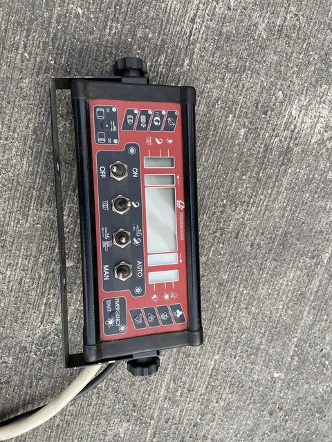 [3379-6538404-8.jpg]