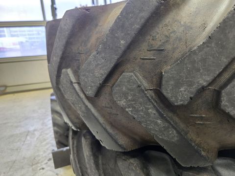 [3379-6626081-10.jpg]