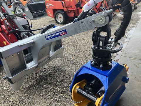 [3379-6642208-1.jpg]