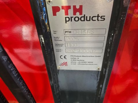 [3379-6649669-4.jpg]