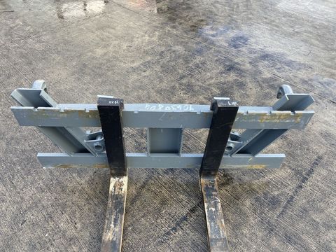 [3379-6664275-6.jpg]