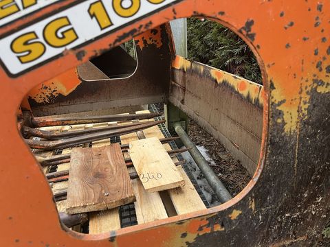 [3379-6667427-4.jpg]