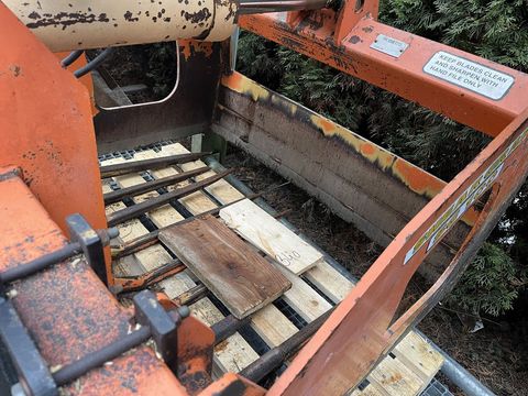 [3379-6667427-5.jpg]