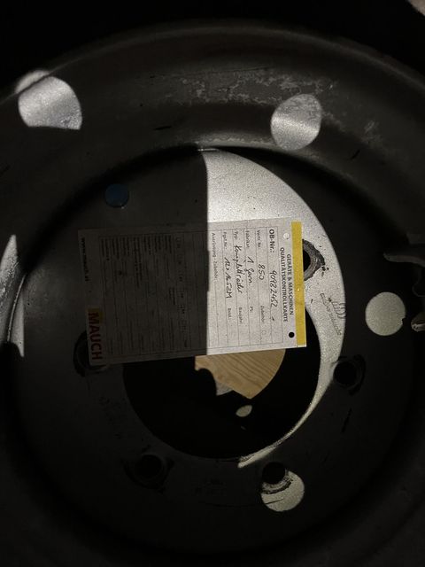 [3379-6667533-4.jpg]