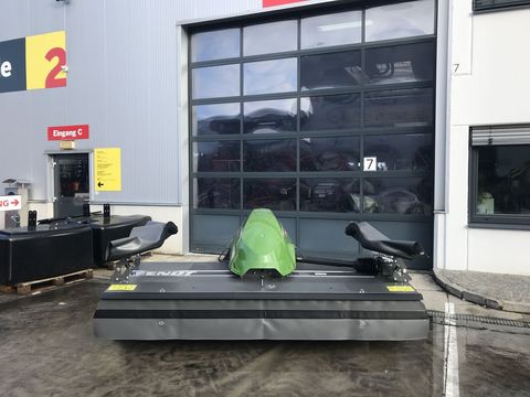 [3379-6671132-1.jpg]