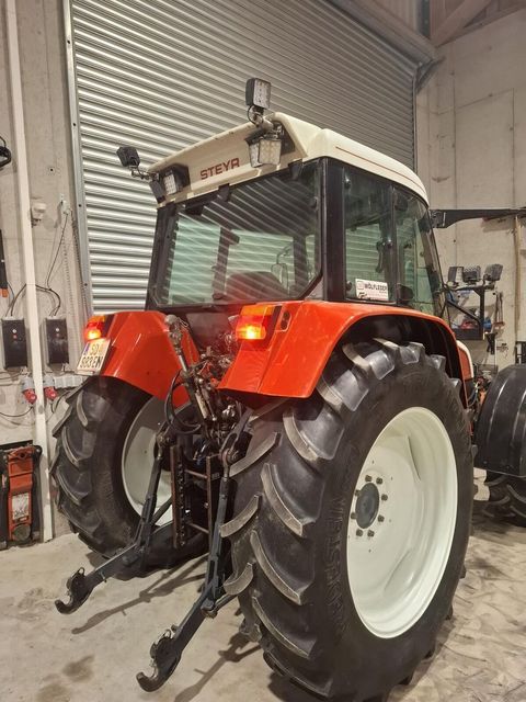 [3379-6682339-3.jpg]