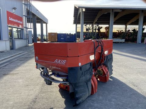 [3379-6682439-2.jpg]