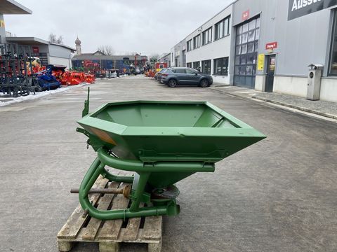 [3379-6686285-7.jpg]