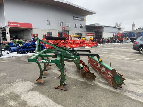 [3379-6686365-6.jpg]