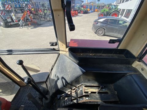 [3379-6703418-10.jpg]