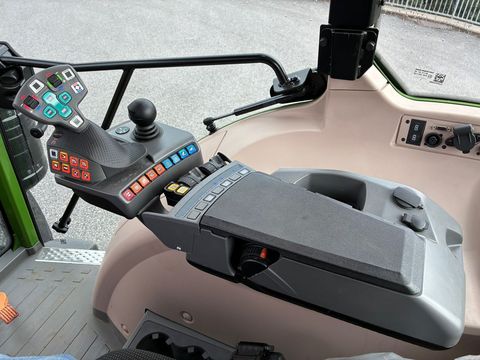 [3379-6746106-7.jpg]