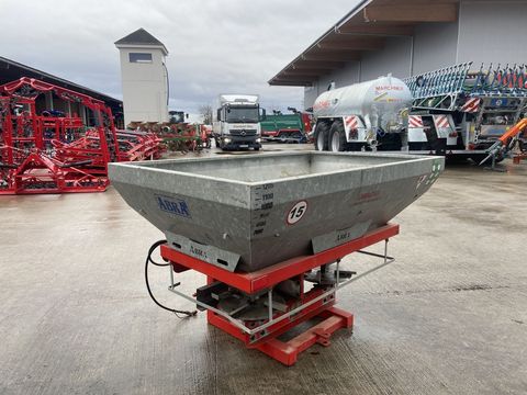 [3379-6746156-5.jpg]