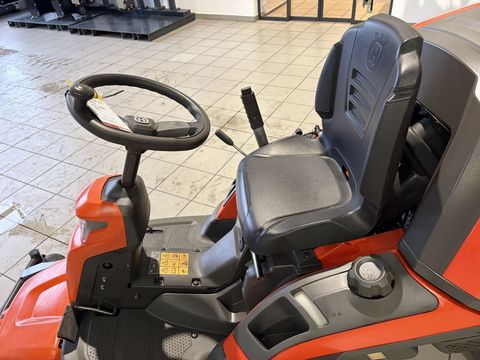 [3379-6746230-10.jpg]