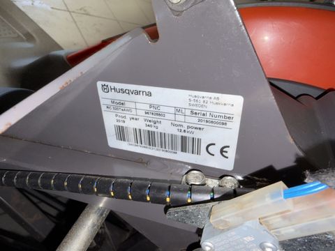 [3379-6746230-8.jpg]