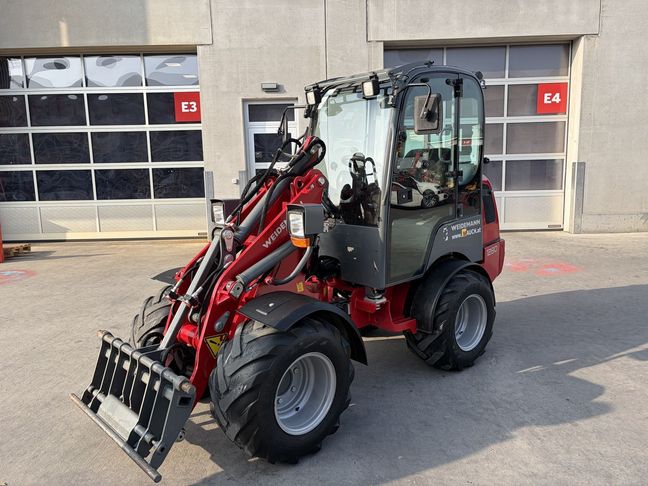 [3379-6773448-0_1.jpg]