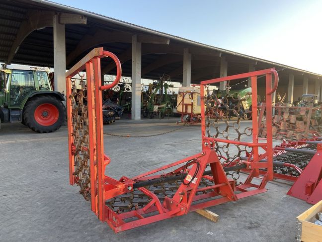 [3379-6812789-0_1.jpg]