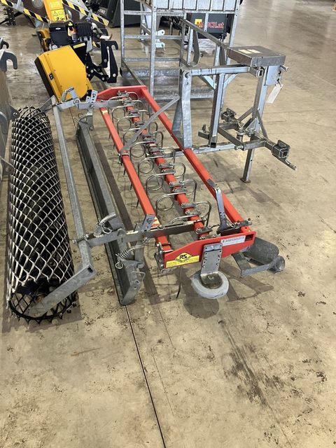 [3379-6870823-2.jpg]