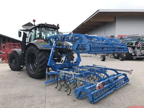 [3379-6883555-3.jpg]