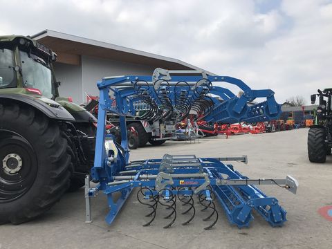 [3379-6883555-4.jpg]