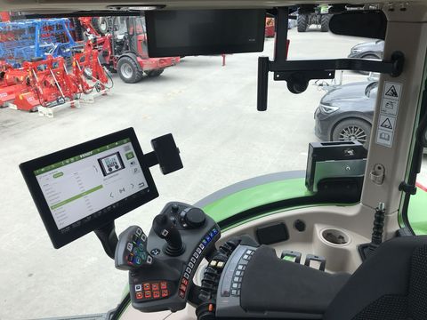 [3379-6883594-11.jpg]