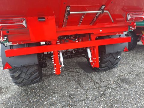 [3379-6903181-6.jpg]