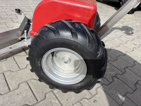 [3379-7487933-8.jpg]