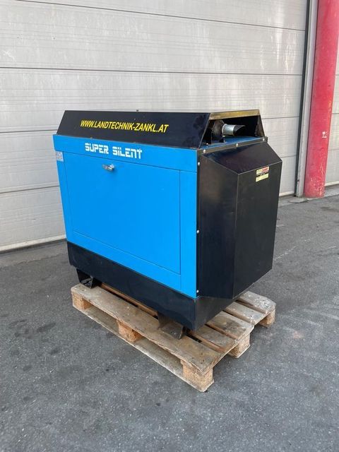 [3383-3449292-17.jpg]