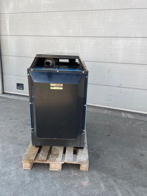 [3383-3449292-6.jpg]