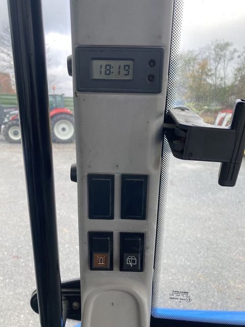 [3383-3920895-1.jpg]